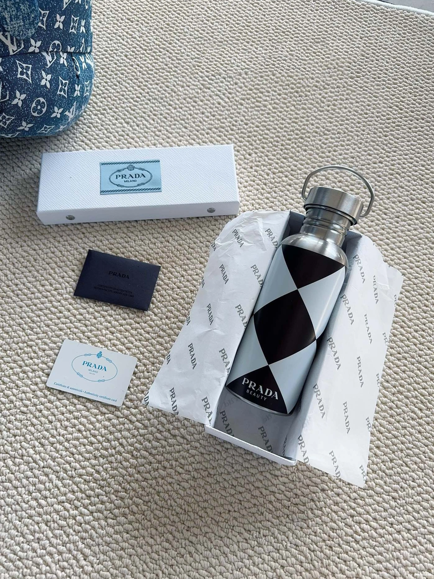 STAINLESS STEEL PRADA CHECKERED BOTTLE 0811